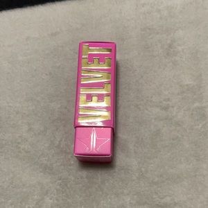 Velvet Trap lipstick